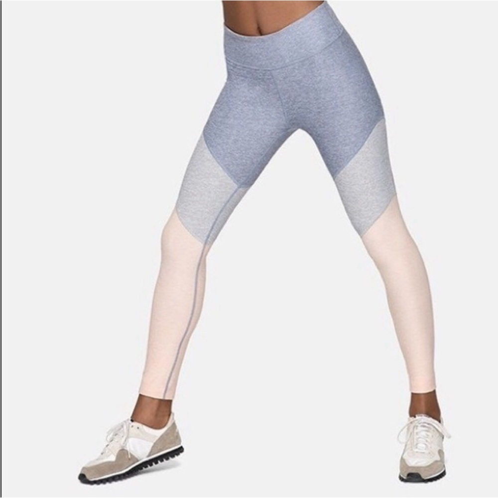 Outdoor Voices Colorblock 7/8 Springs leggings